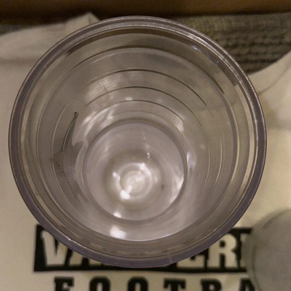 LOT of 4: VANDERBILT long sleeve & short sleeve tshirts,Tervis&Aladdin cups - Picture 5 of 12